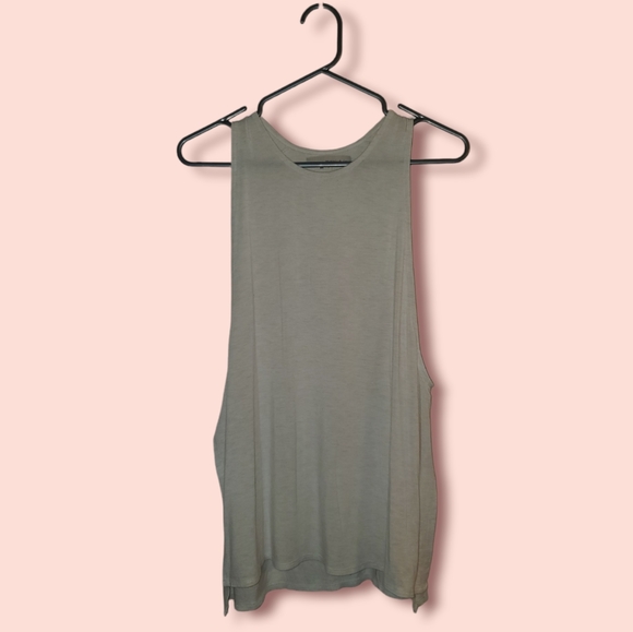 Monk & Lou Tank - Picture 3 of 11